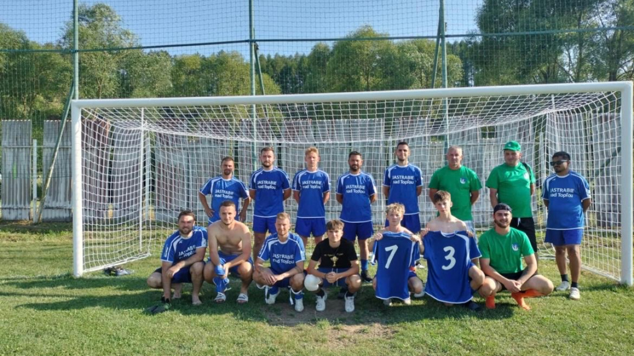 43. futbalový turnaj JASTRAČANOV Dňa 13.07.2025 sa v obci Šarišské Jastrabie konal už 43. ročník tradičného futbalového turnaja Jastrabčanov, na ktorom sa stretlo 5 mužstiev, aby si zmerali sily, ale najmä si užili krásny športový deň plný emócií, fair play a dobrej nálady.